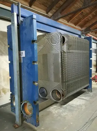 Heat Exchangers & Condensers — used process equipment for sale